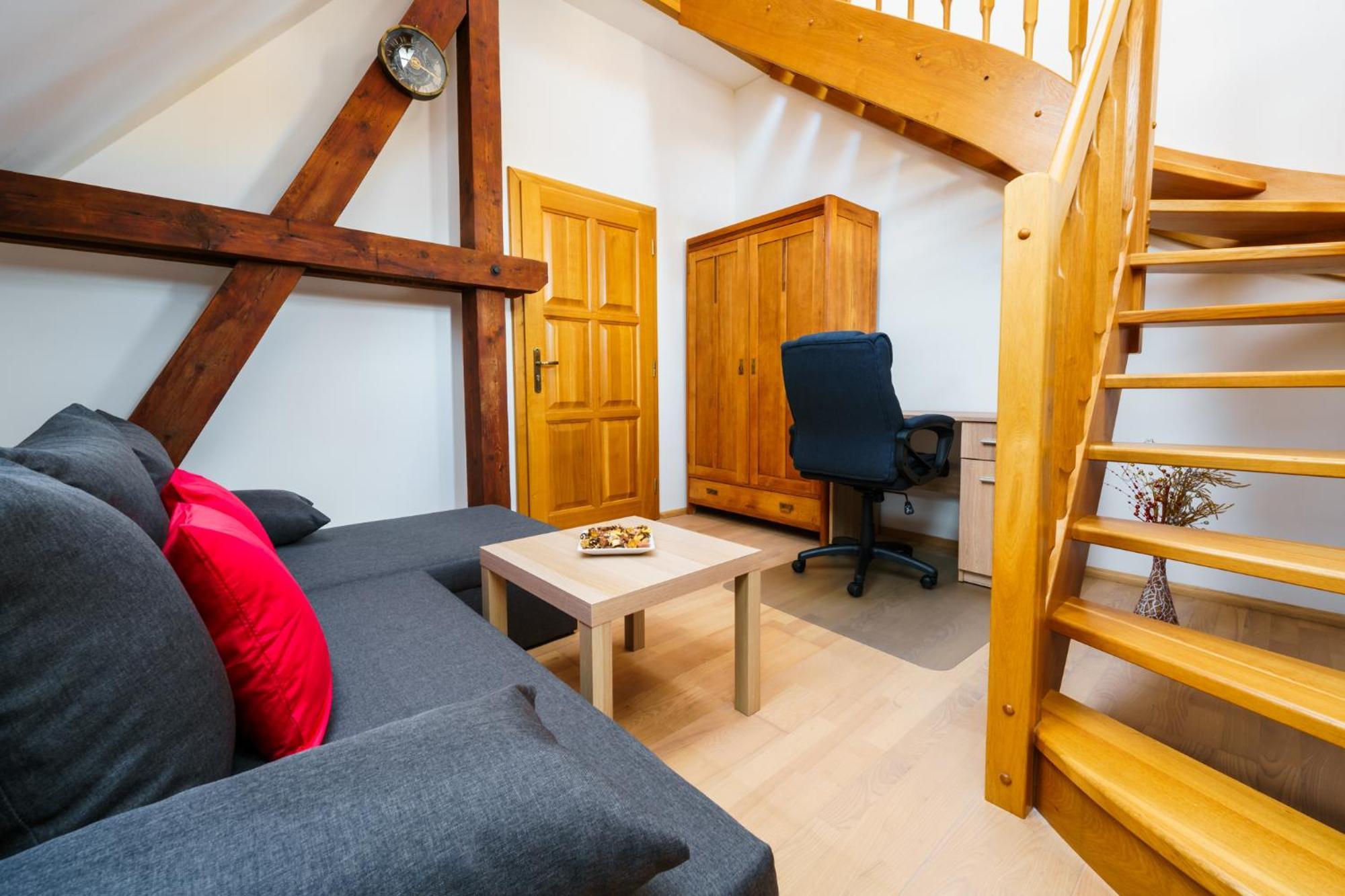 Apartman Ve Vile Острава Экстерьер фото